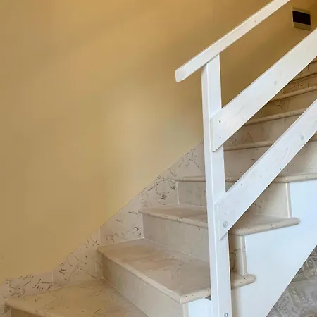Apartment La Casa Gialla Vicino Le Spiagge Sabbiose Torre San Giovanni Ugento